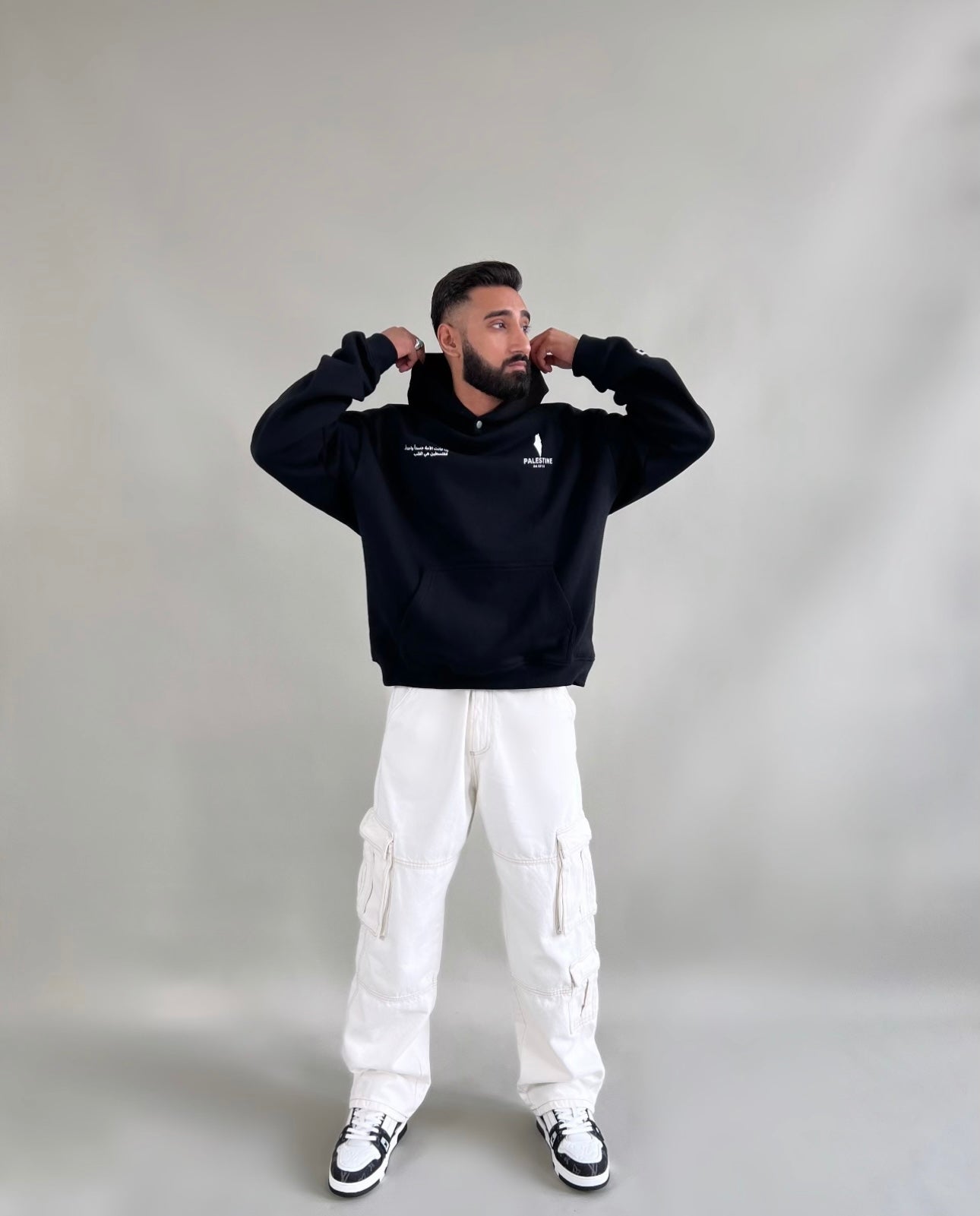 THE BLESSED LAND HOODIE - BLACK