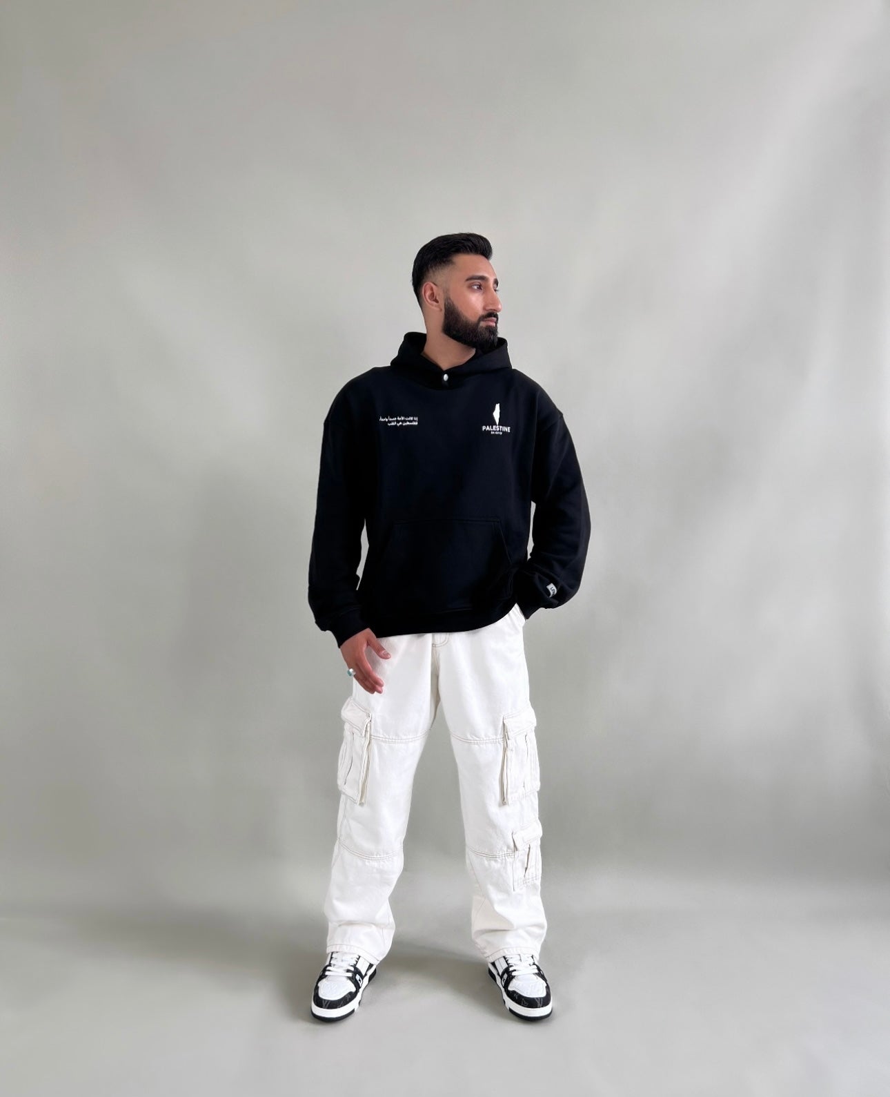 THE BLESSED LAND HOODIE - BLACK